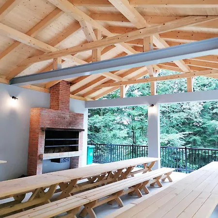 Pod Kamiennikiem * Trzemesnia